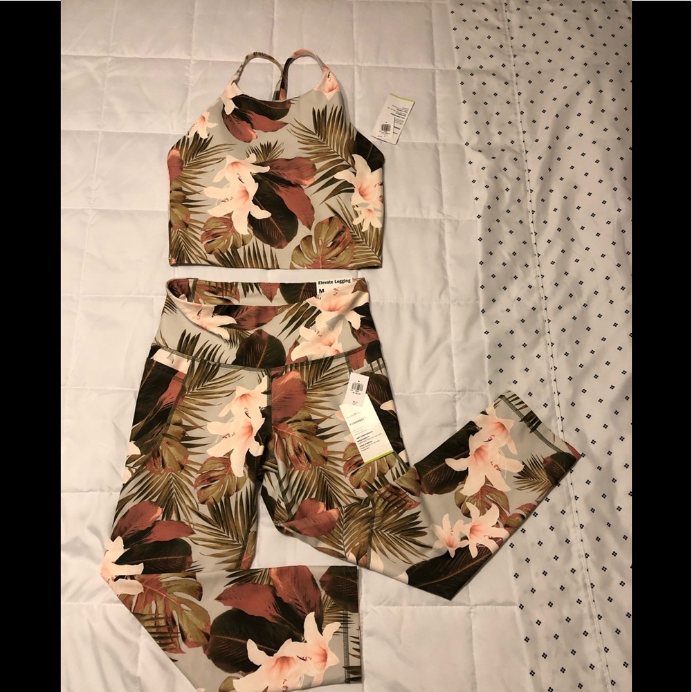 Elevate Leggings and bra top